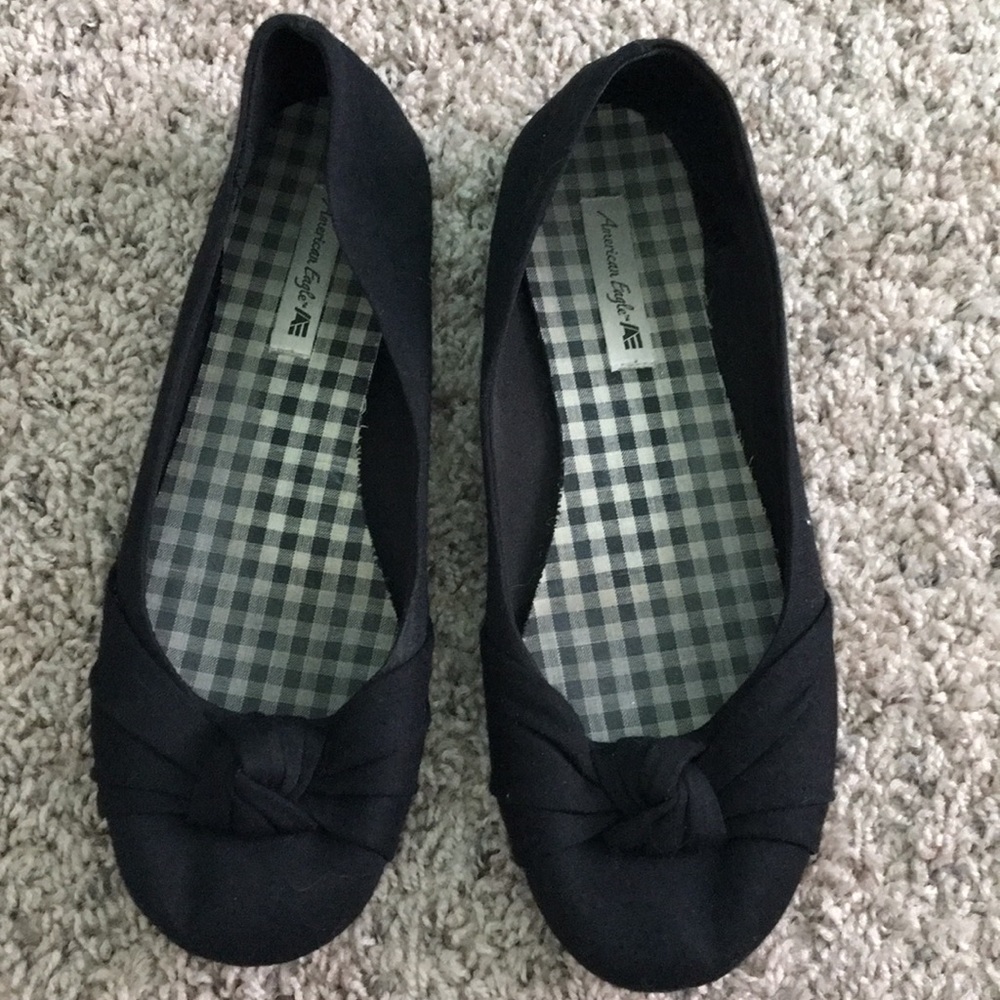 American Eagle flats